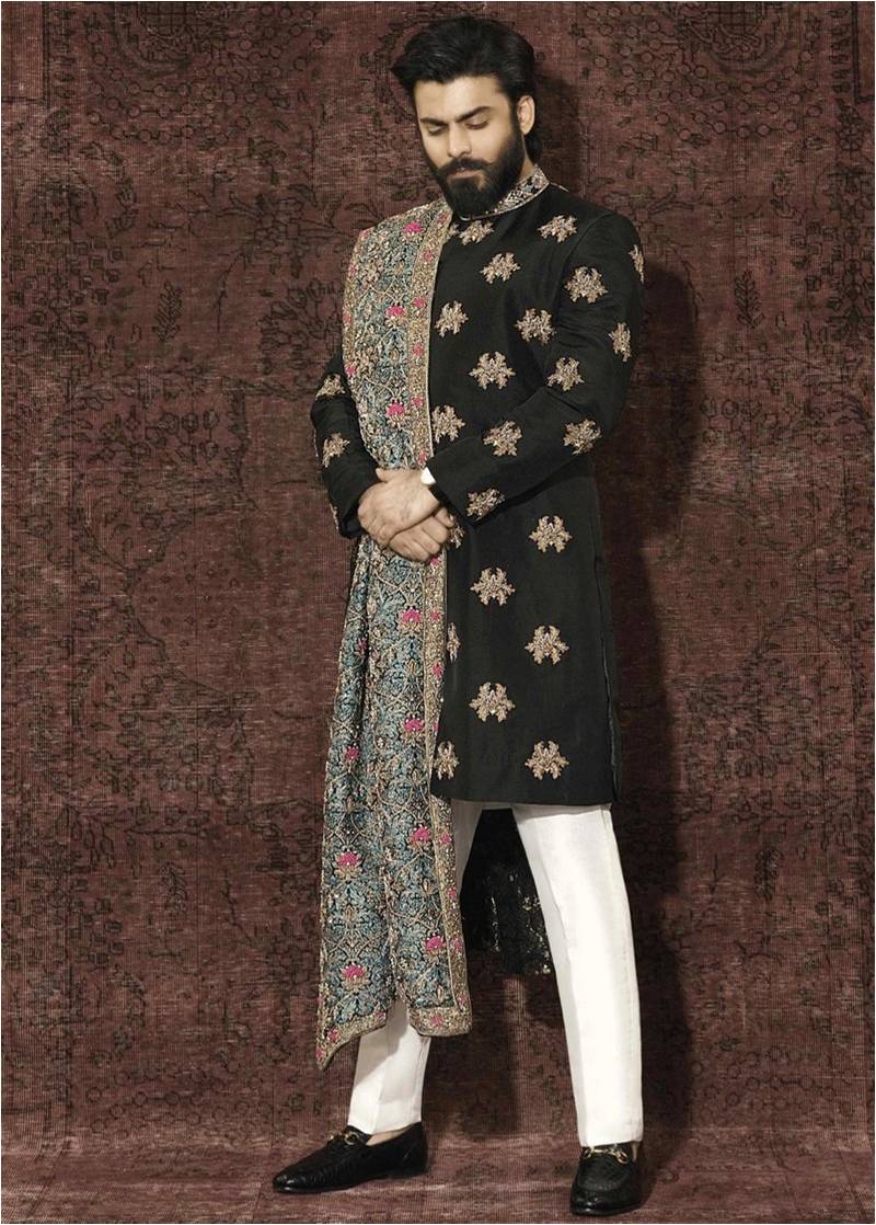 Most Recent Indo-Western Outfits Men Must Try – Sherwani King