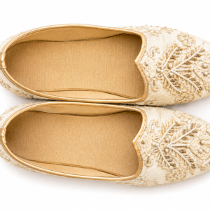 Ivory Pearl Crest Jutti